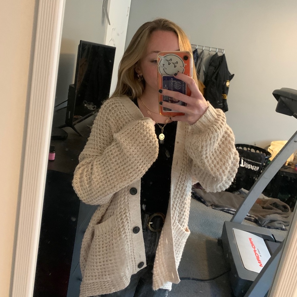 American Eagle oversized cream cardigan